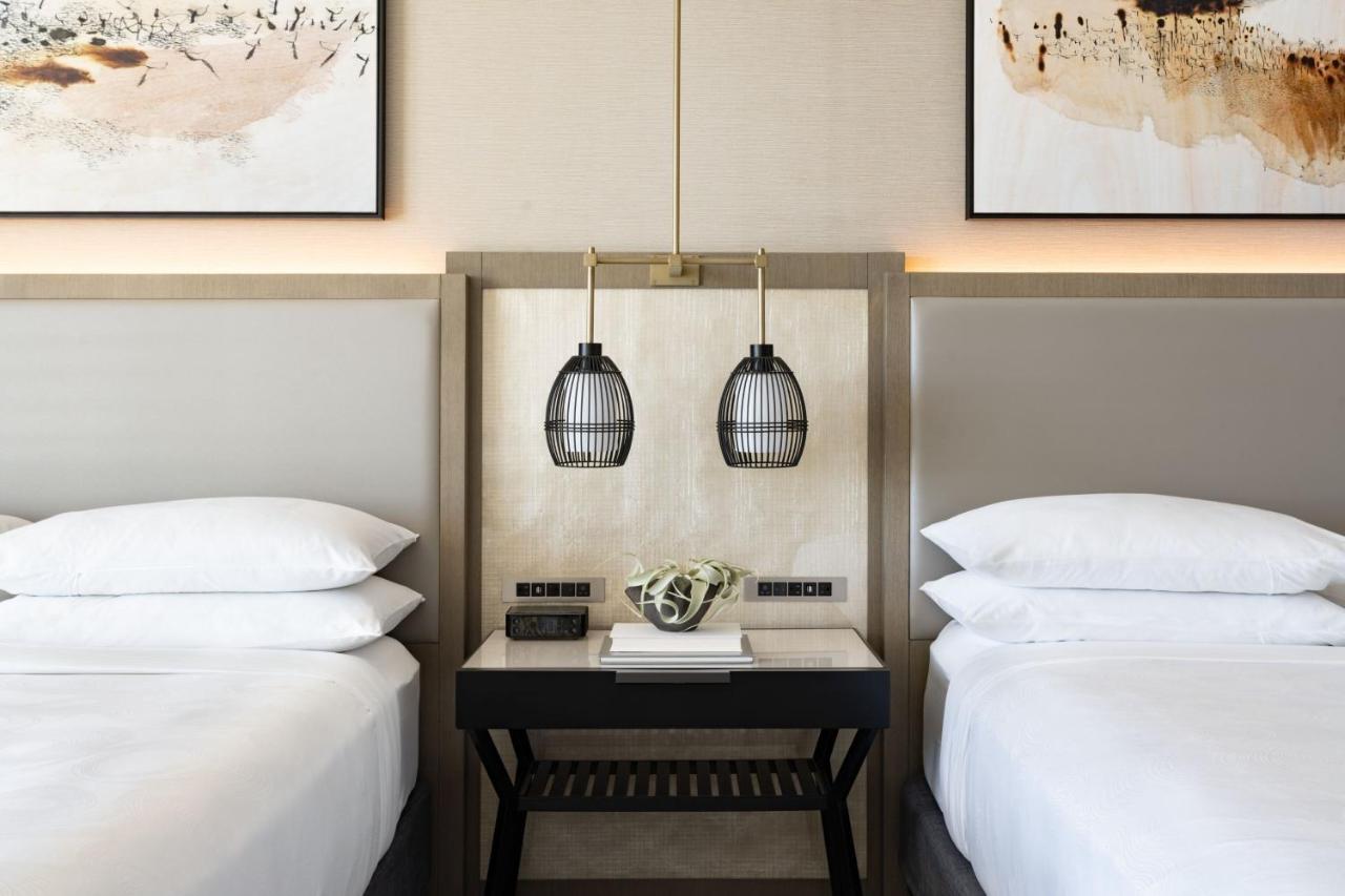 Queen Room,1388791769:JPEG