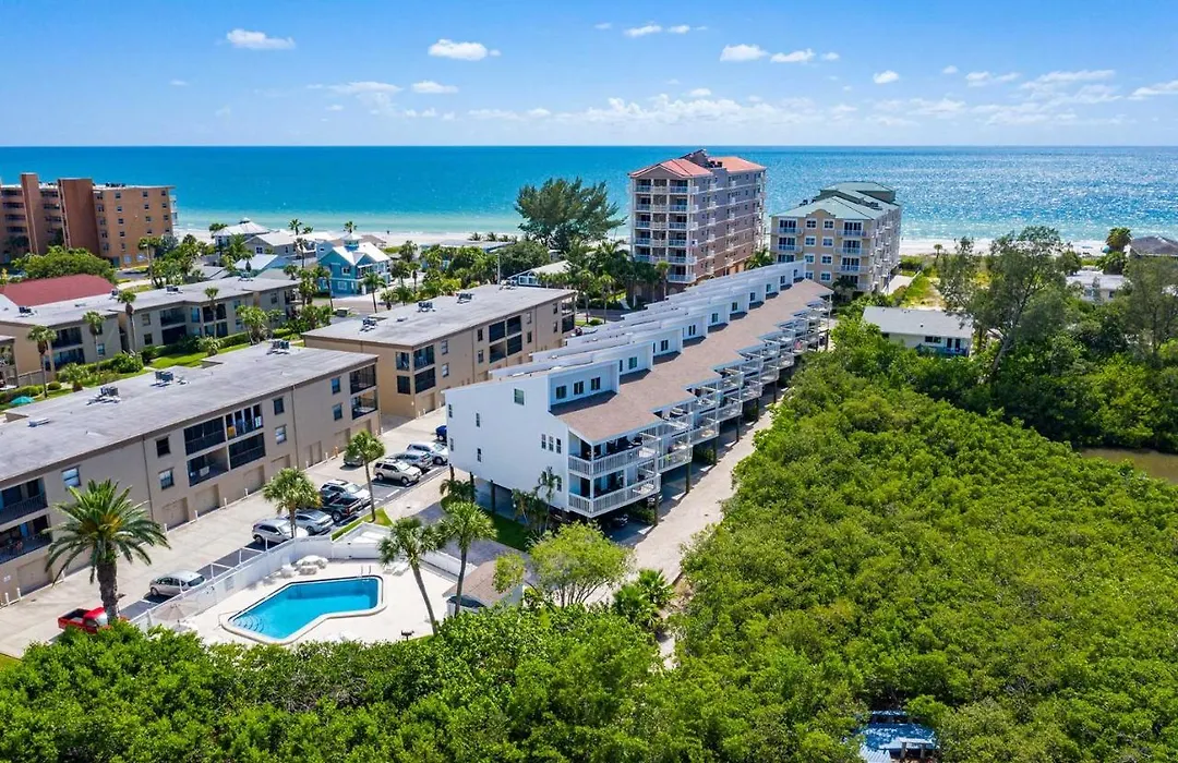 Heated Pool, Steps To Beach Indian Shores Condo!-1