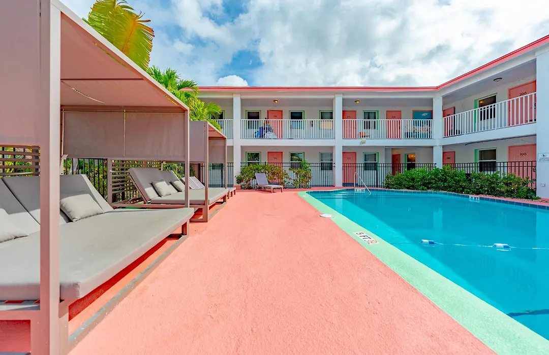 Tropical Breeze Vacation Rentals-1