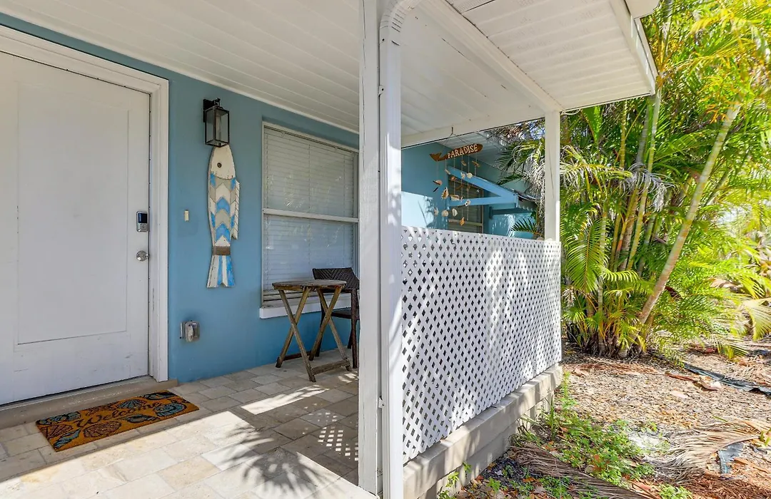 Walk To Beaches & Gulf: Indian Rocks Beach Duplex!-1