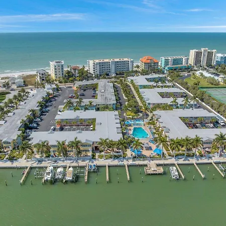 2 Bed-1 Bath With Sunroom, Private Pool And Beach Access!-3