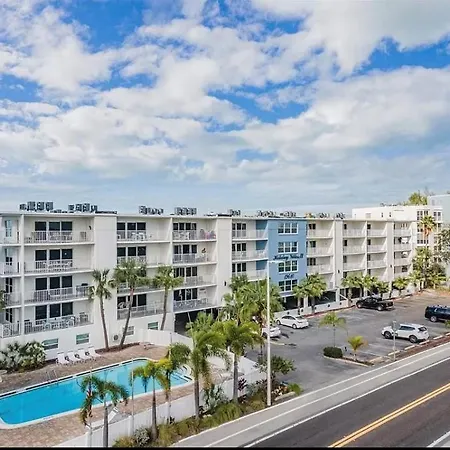 Indian Shores Condo At Holiday Villas II-3