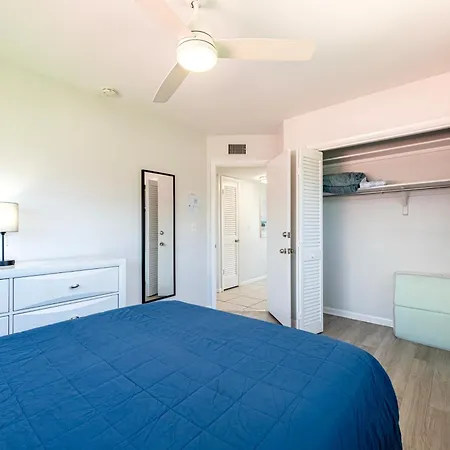 2Bd 1Ba Sunset 3 3Mins To Beach!-2