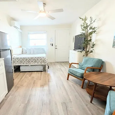 Studio Sunview 3 2Mins To Beachpool!-2