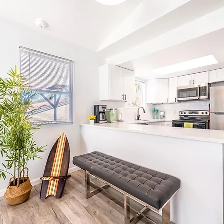 2Br 2Ba Retreat B 3Min To Beach!-2