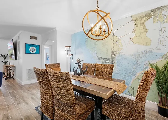 Premier 2Bd Waterfront Condo Barefoot Beach Resort Clearwater Beach