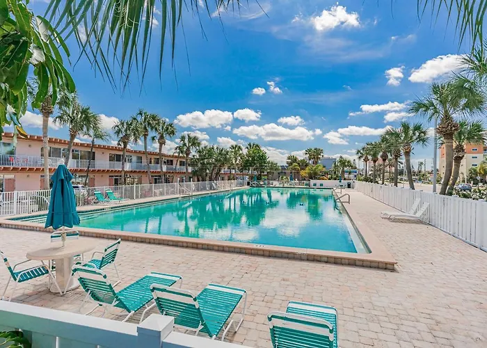 Beach Retreat At Bvg Clearwater Beach