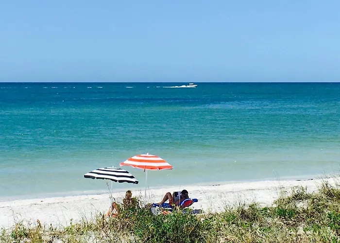 Blue Water Beachside Villa 4 Clearwater Beach