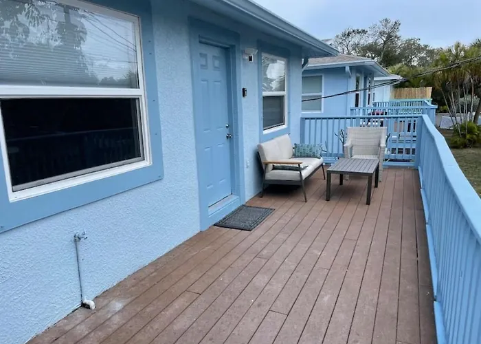 Tropical Coastal Oasis East Apartment Clearwater Beach