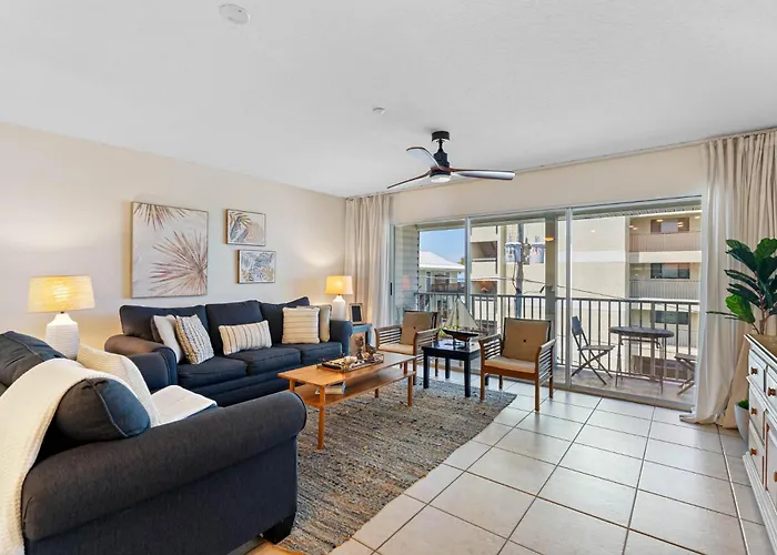Seaside Serenity: Your Perfect Condo Escape! Clearwater Beach