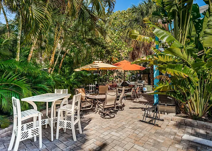 Blue Water Beachside Villa 1 Clearwater Beach