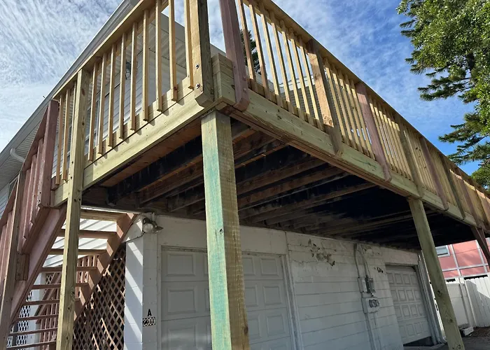 2Br Tropical Retreat A 3Mins To Beach Clearwater Beach