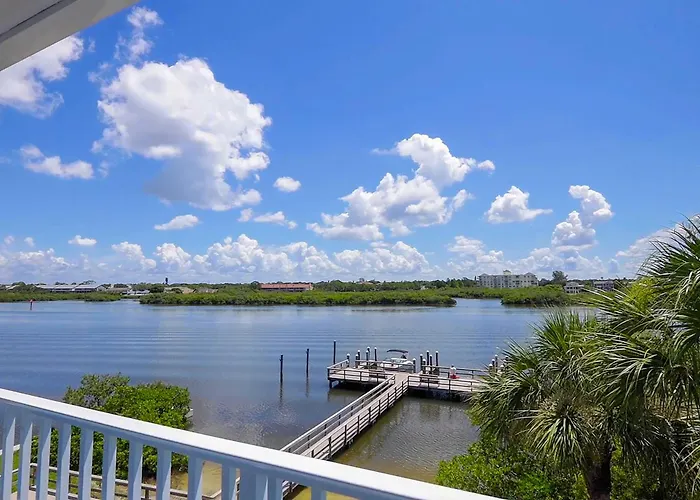Clearwater Beach HotelsFold s Indian Shores