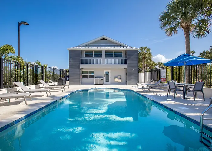 Clearwater Beach HotelsFold s Indian Shores