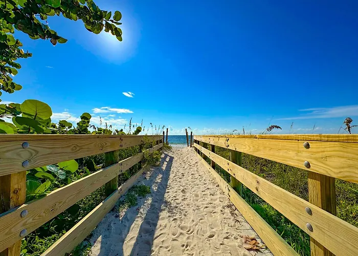 Clearwater Beach HotelsHoliday Inn & Suites S-Harbourside