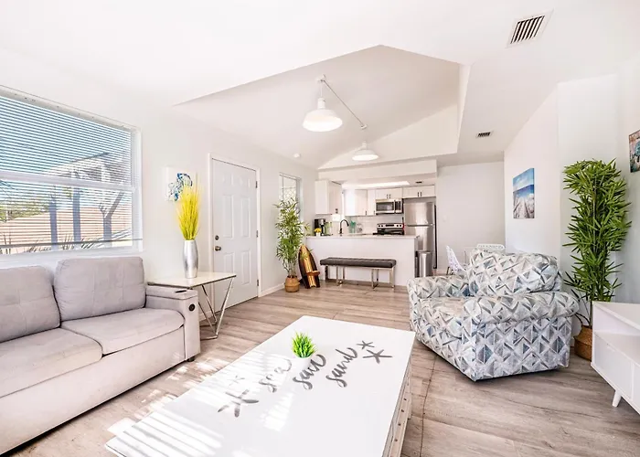 2Br 2Ba Retreat B 3Min To Beach! Clearwater Beach