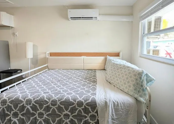 Studio Sunview 4 3Mins To Beachpool! Clearwater Beach