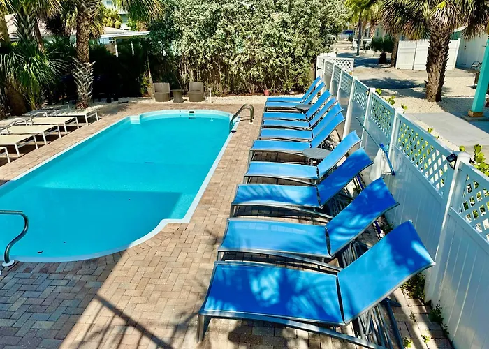 2Bd 2Ba Sandy Beach W 3Mins To Beach Pool! Clearwater Beach