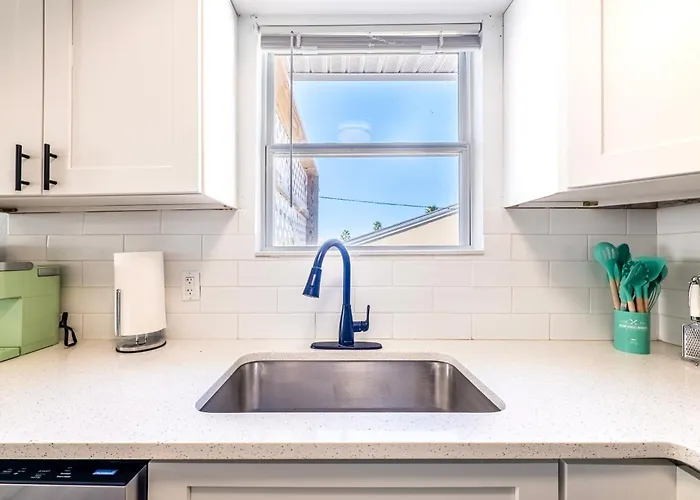 2Br 2Ba Retreat B 3Min To Beach! Clearwater Beach