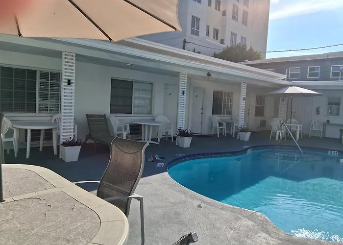 Tropical Sky Ranch Motel Clearwater Beach