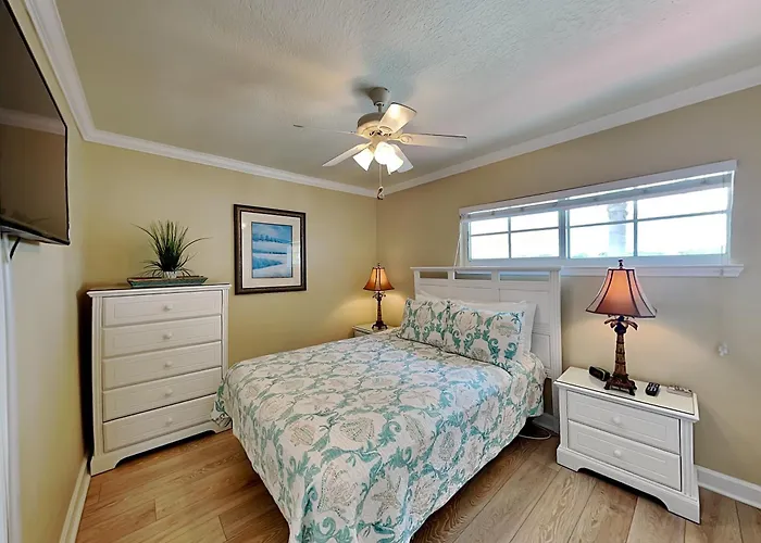 Barefoot Beach Resort B-201 Clearwater Beach